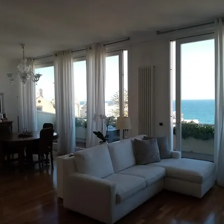 Un Passo Dal Mare - Luxury